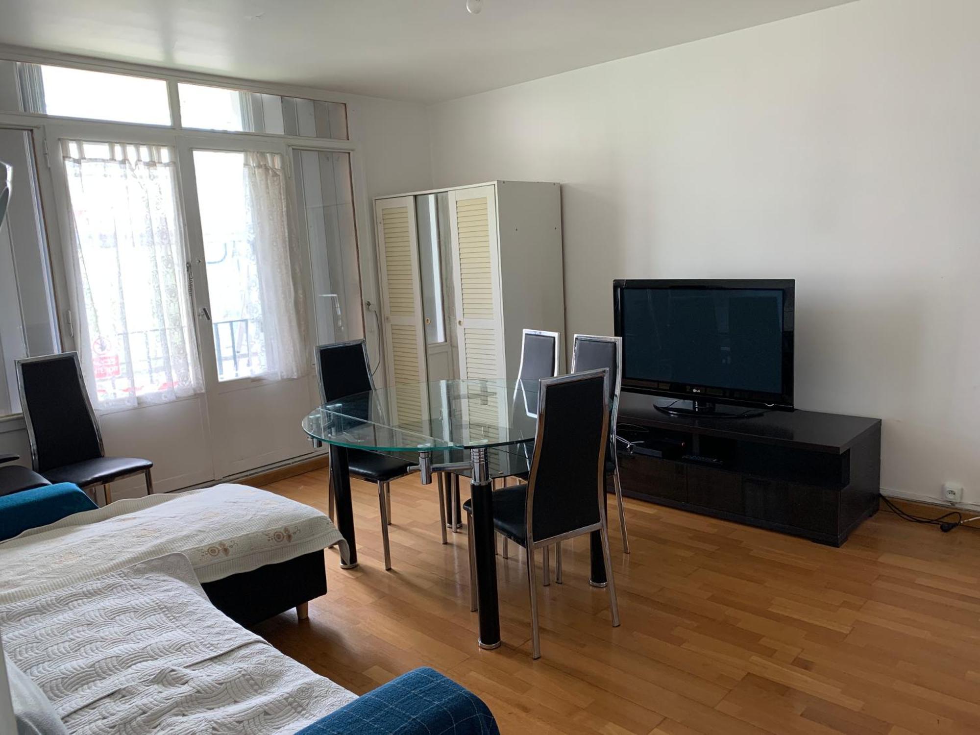 Un Proche De Paris Apartment *